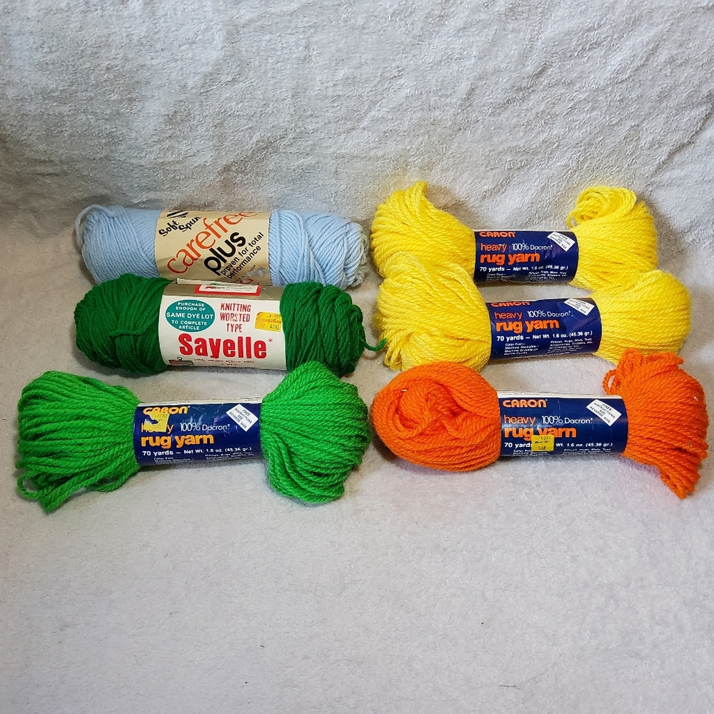Vintage 6 Skein Yarn Lot NOS Caron Heavy Rug Yarn Carefree Sayelle Multi Color